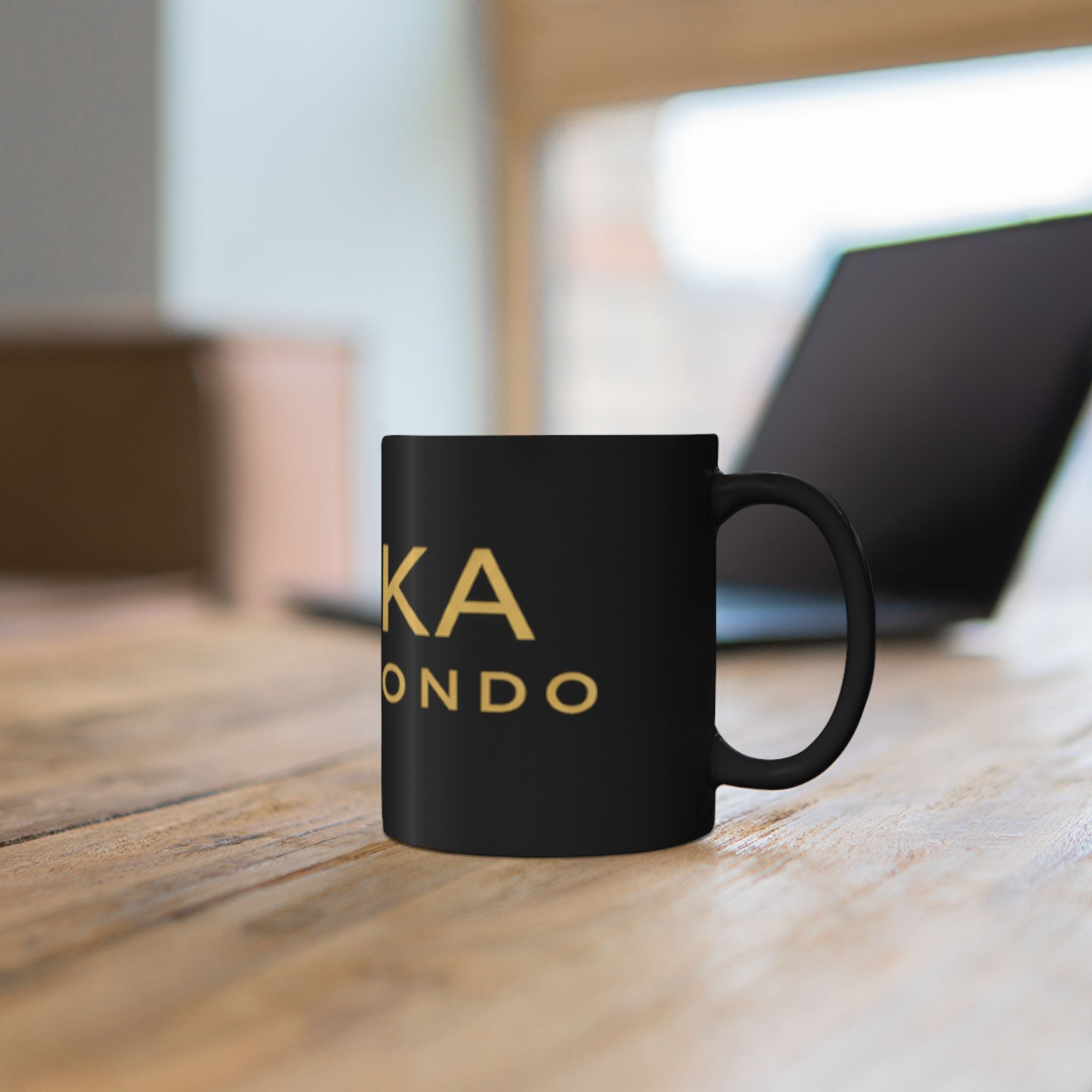 Personalized Gold Name Taekwondo Mug — Custom Black Coffee Cup (11oz/15oz)