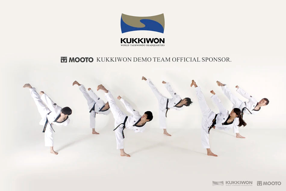 MOOTO Taekwondo Bla Belt Keychain Cusizable Embroidery Key Holder Personalized Gift Collectible Sport Martial Arts