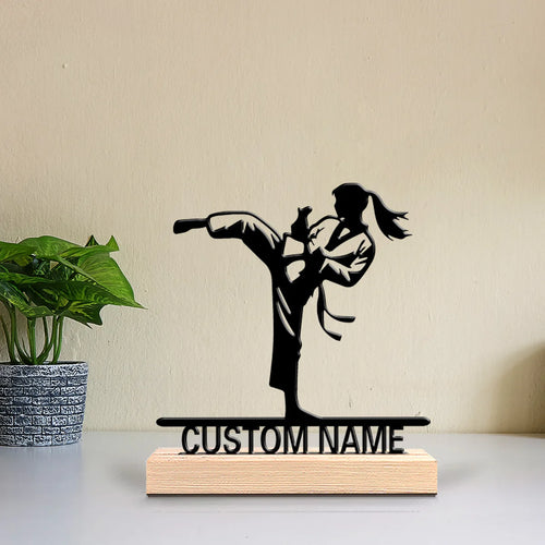 1pc Romantic Personalized Custom Taekwondo Metal Statues Sports Enthusiast Gift With Wooden Base, Perfect For Bedrooms, Commemor