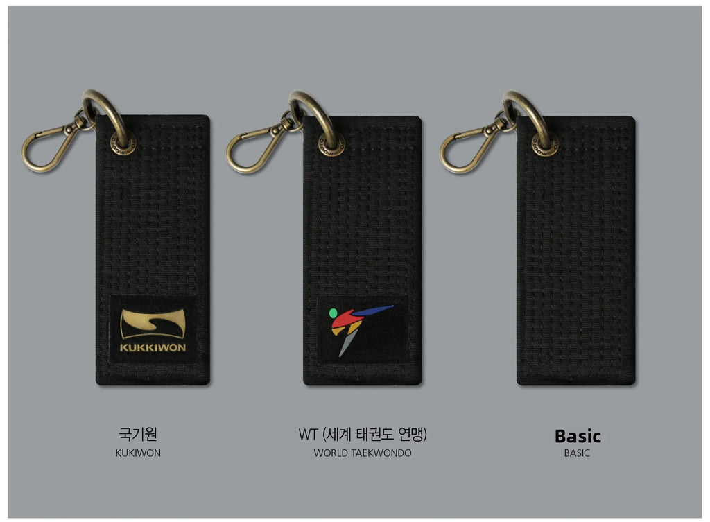 MOOTO Taekwondo Bla Belt Keychain Cusizable Embroidery Key Holder Personalized Gift Collectible Sport Martial Arts