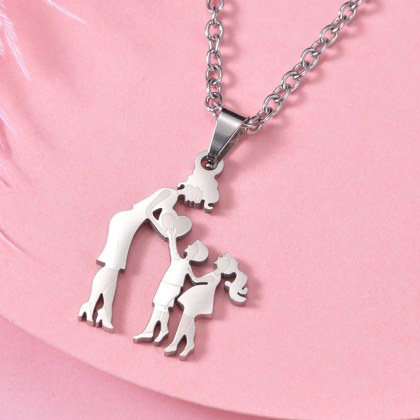 Taekwondo Kongfu Fight Figure Women Pendant Necklace Stainless Steel Karate Fight Chain Necklace Jewelry for Sportsman