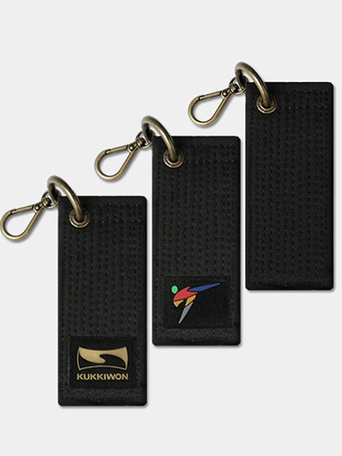 MOOTO Taekwondo Bla Belt Keychain Cusizable Embroidery Key Holder Personalized Gift Collectible Sport Martial Arts